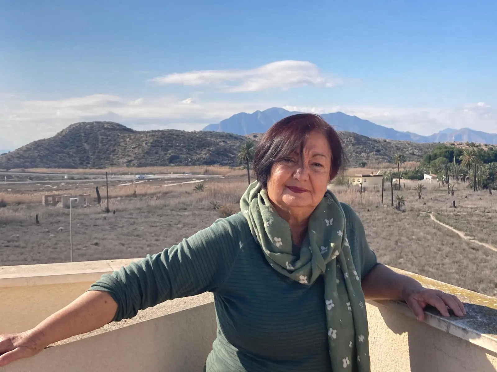 Miriam de Jesús Sánchez Perdomo sorprende con su nuevo poemario "Empezaré a Leer"